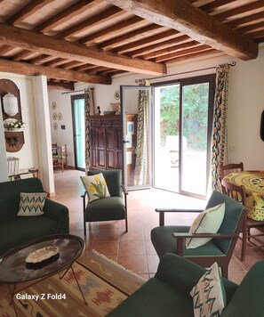 مدفأة، كُتُب