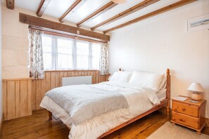 2 makuuhuonetta, vuodevaatteet