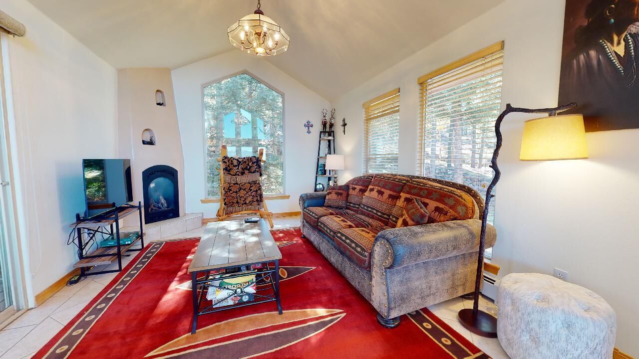 Pets | Large Deck | Hot Tub | Paradise View