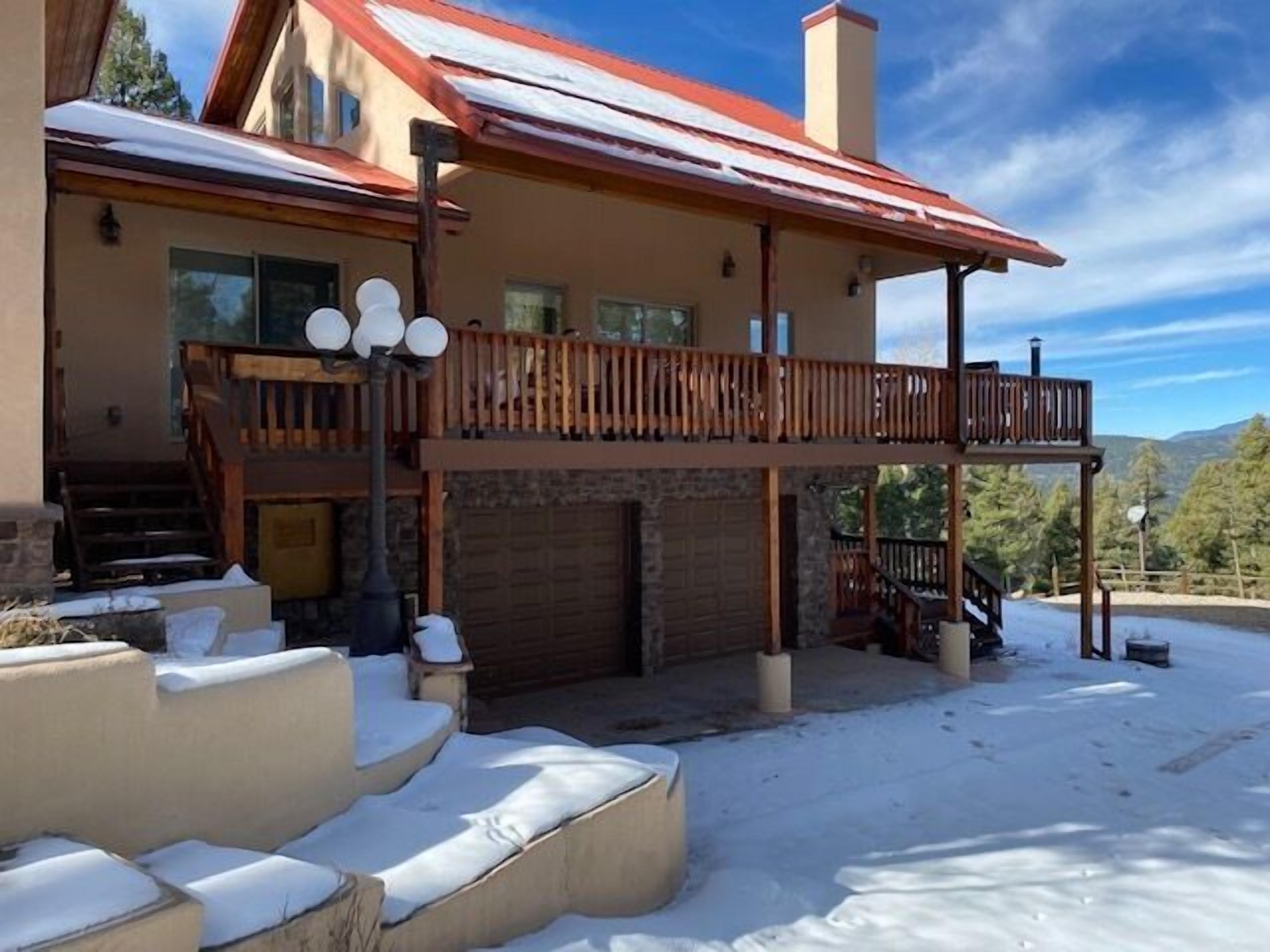 Pets | Large Deck | Hot Tub | Paradise View