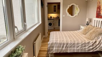 Apartment | 1 bedroom, iron/ironing board, free WiFi, bed sheets
