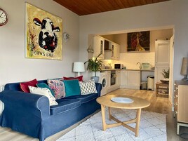 Apartment | Living area