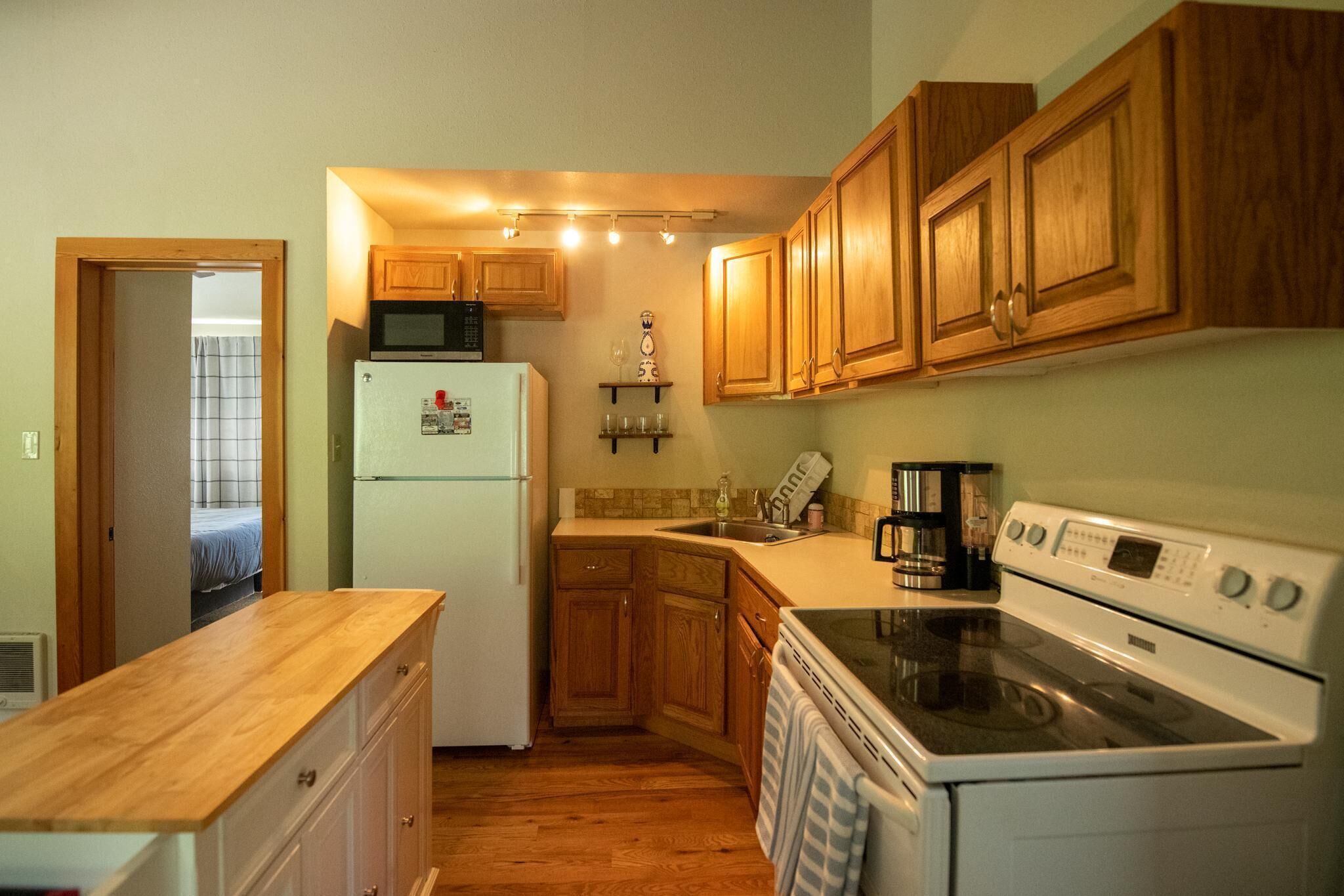 Colter Ridge, Two Bedroom Two Bathroom Cozy Cabin, Valley Views, Aveda Products