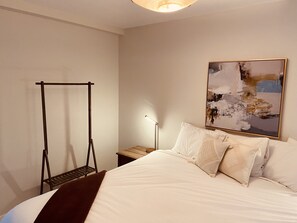 3 dormitorios, tabla de planchar con plancha, wifi gratis y ropa de cama