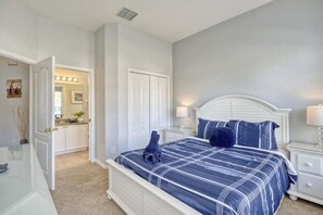 5 bedrooms, iron/ironing board, free WiFi, bed sheets - 106 - South Facing Pool and Spa 5 Bedroom Villa Close to Disney (Davenport)