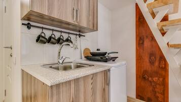 Superior-Zimmer | Eigene Küche | Mini-Kühlschrank, Kochgeschirr/Geschirr/Besteck, Reinigungsartikel