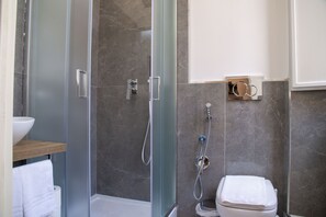 Chambre Supérieure Double ou avec lits jumeaux | Salle de bain