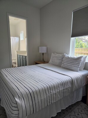 3 Schlafzimmer, Schreibtisch, kostenloses WLAN, Bettwäsche