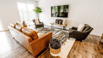 Smart TV, books, offices