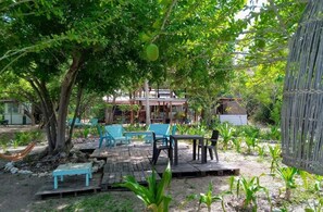 Standard Double Room | In-room safe, bed sheets - El Hamaquero Hostal EcoNativo (Rosario Islands)