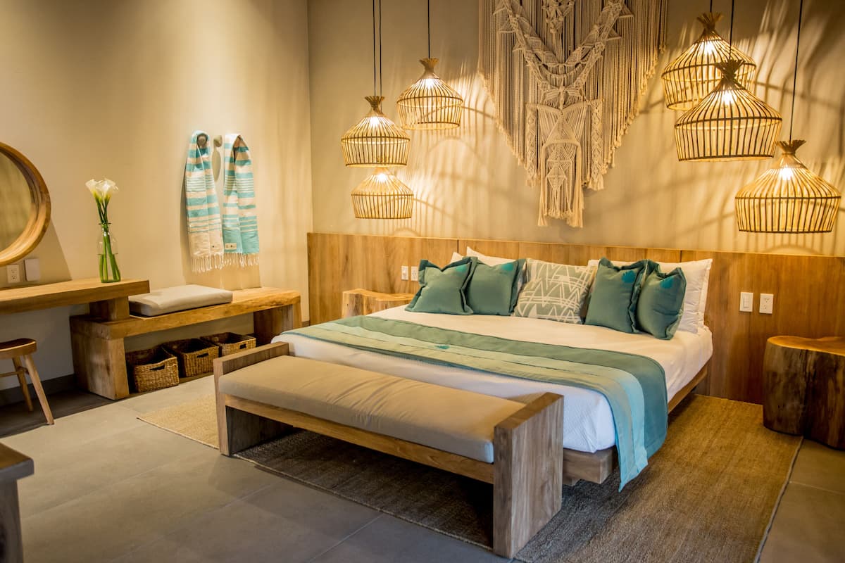 Junior Suite | Premium bedding, in-room safe, individually decorated
