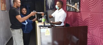 อพาร์ทเม้นท์โรงแรมหรู 1 ห้องนอนที่บริการดีเยี่ยม