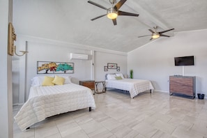 4 bedrooms, iron/ironing board, free WiFi, bed sheets