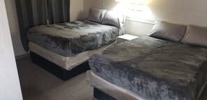 1 bedroom, iron/ironing board, free WiFi, bed sheets - Not Sold Out! Lowest Price! Book 2+Nights Here! 1 Day on Other Major Travel Site (Nogales)