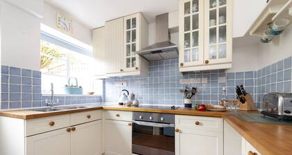 Apple Blossom has been lovingly furnished and offers spacious accommodation