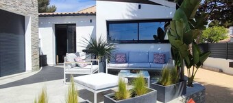 Villa Lomy - House of character - Bandol seaside - 5* classification