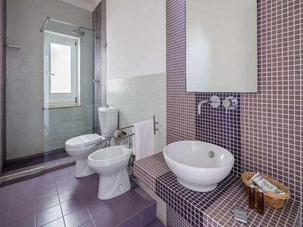 Bathroom - Mastrarua Hotel (Syracuse)