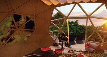 Naos Glamping With Jacuzzi for 4