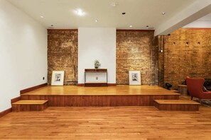 Lobby - Opera Loft | Large full floor loft on Fifth Avenue (New York)