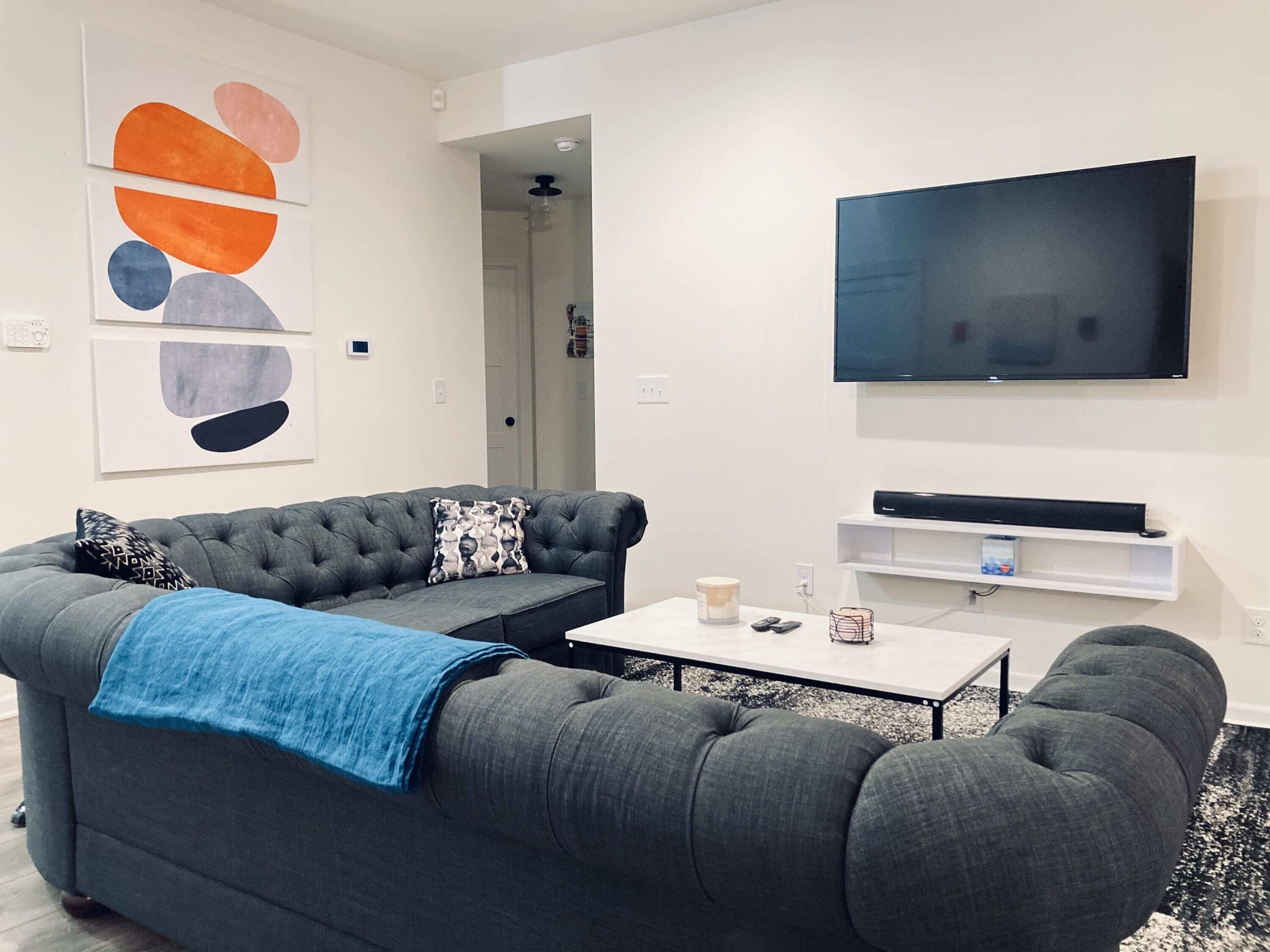 4 Bedroom Home (5 Beds) I Lake Geneva