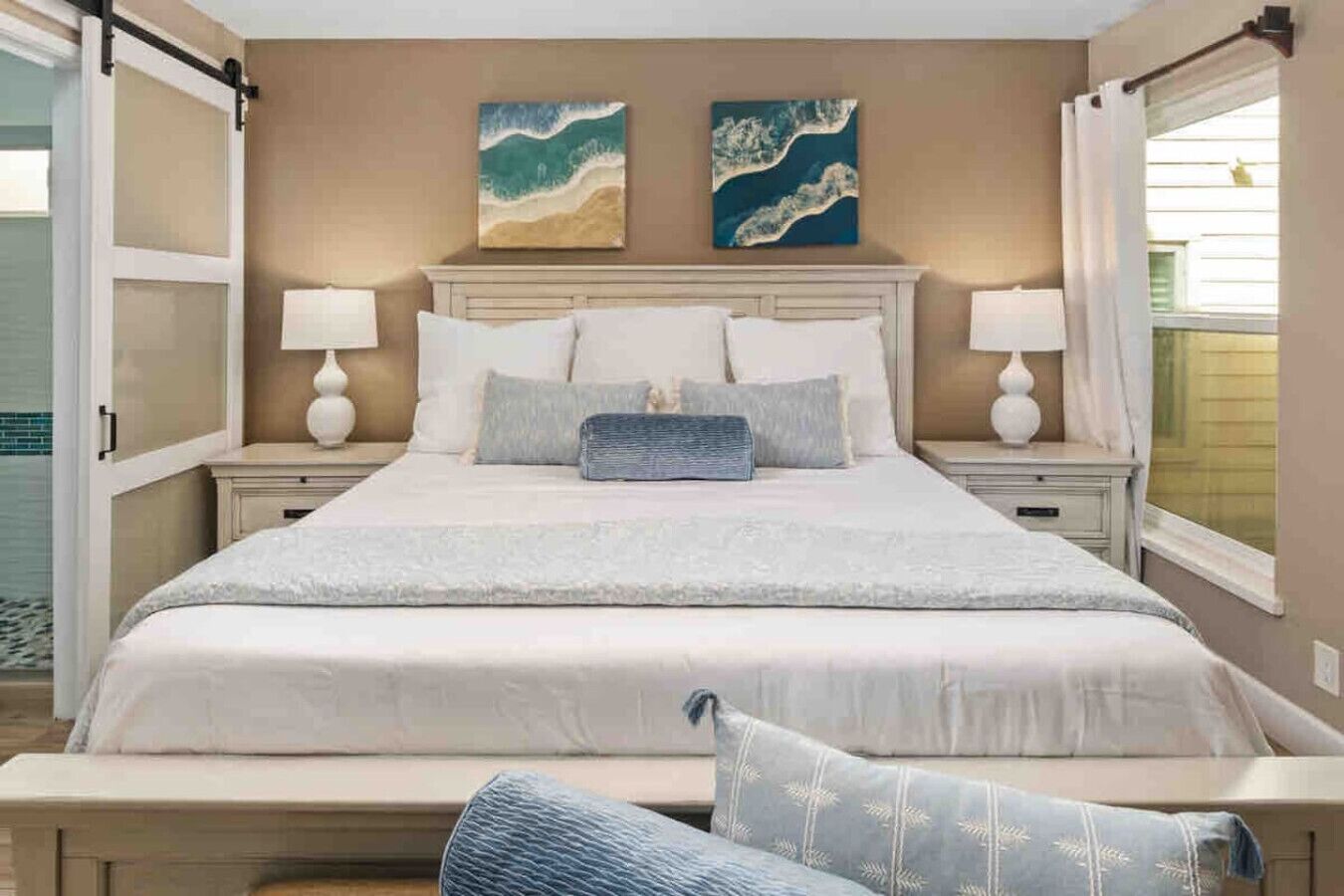 3 chambres, bureau, fer et planche à repasser, Wi-Fi gratuit