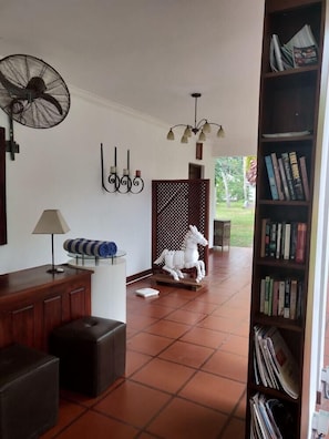 Interior - Oreeka Hotel (Negombo)