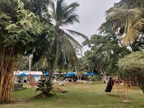 Enceinte de lâhĂ©bergement