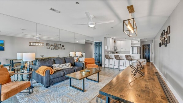 Smart TV, offices