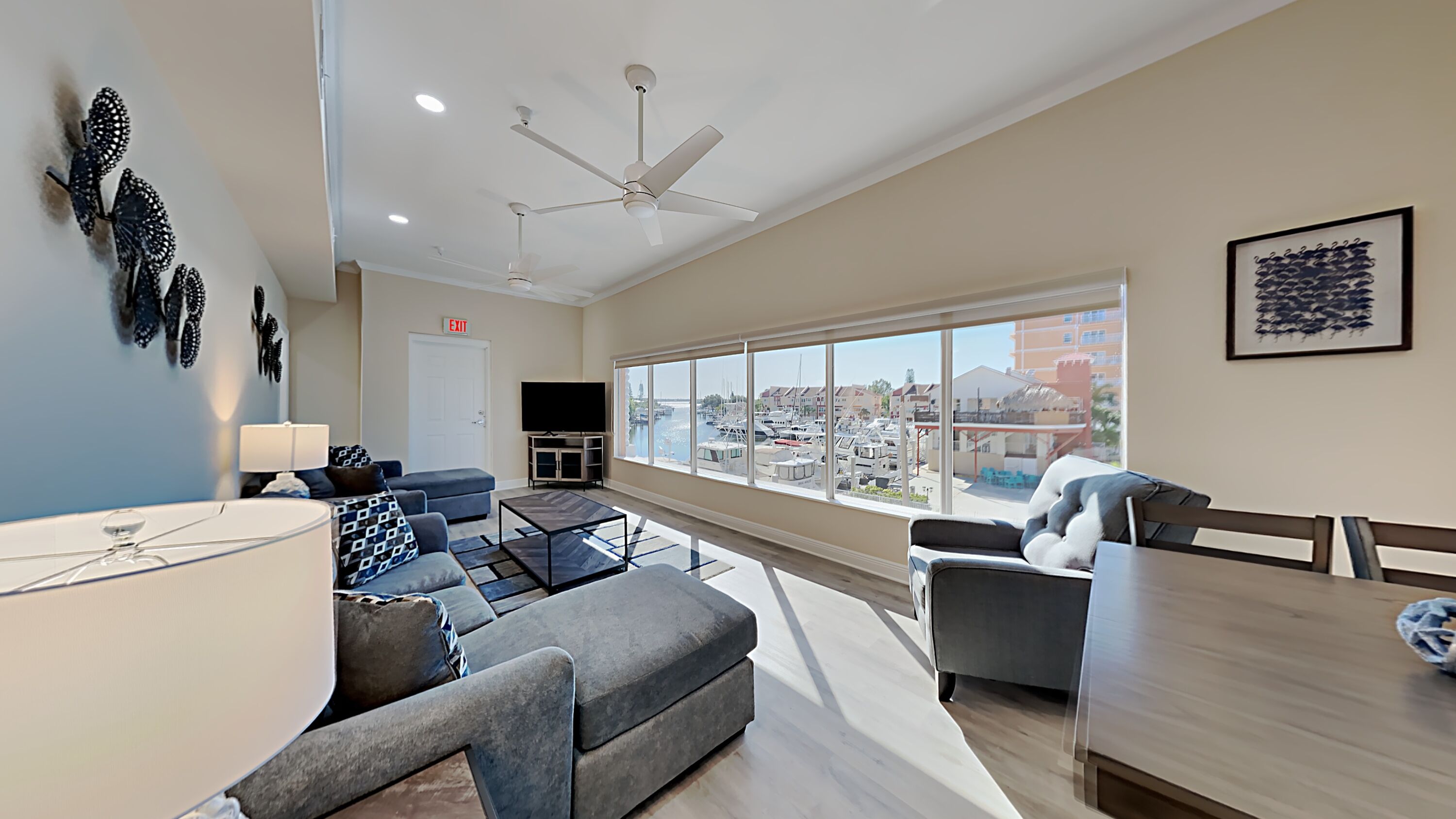 Madeira Bay Resort 300