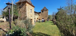 Esterni