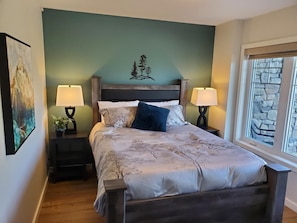 4 Schlafzimmer, Bügeleisen/Bügelbrett, Reisekinderbett, WLAN