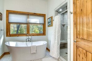 Separate tub and shower, hair dryer, towels