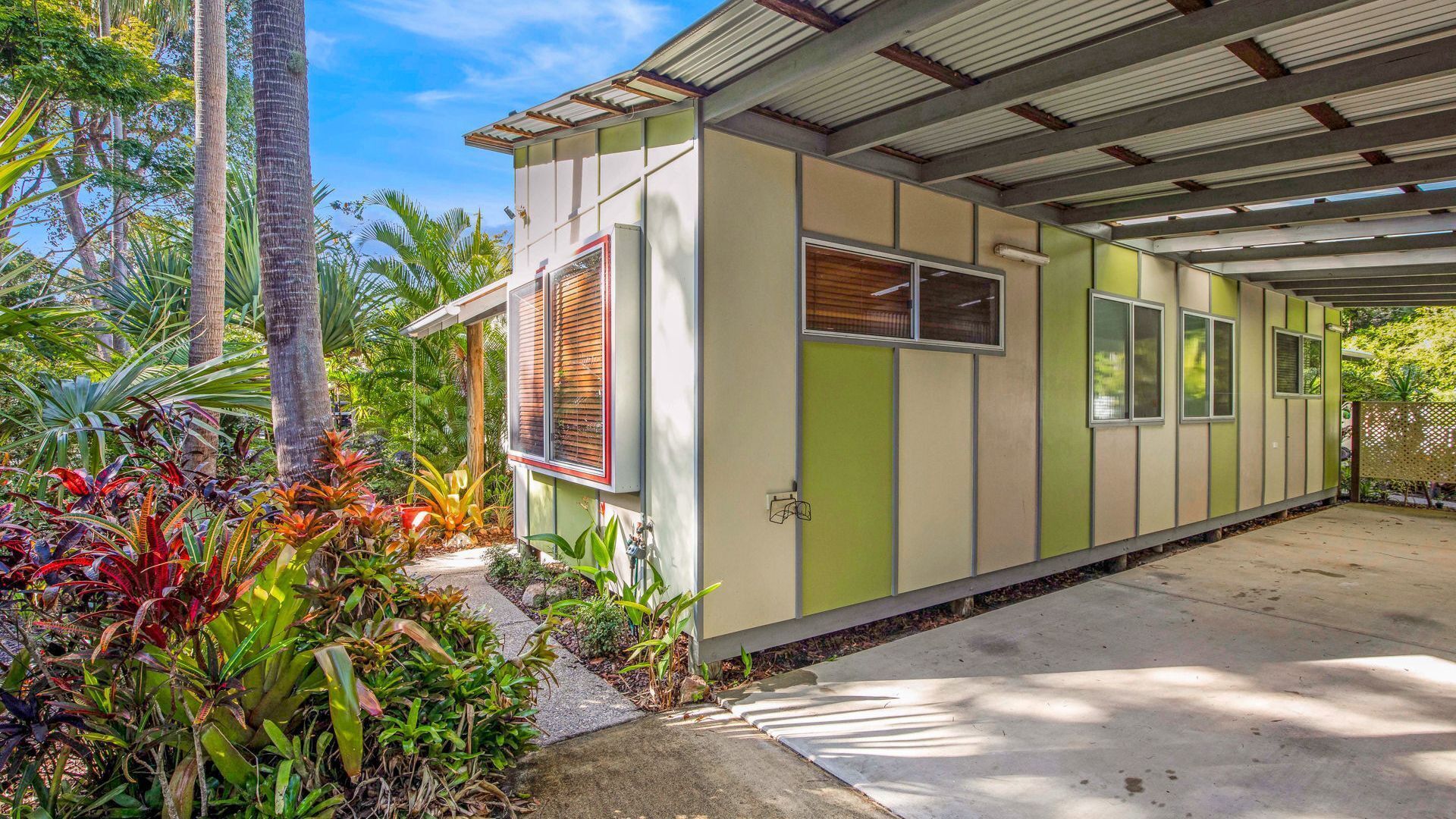 2 Naiad Court - Rainbow Shores — image 5