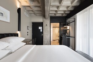 Estandar Lafayette | Frigobar, cofres nos quartos, escrivaninha