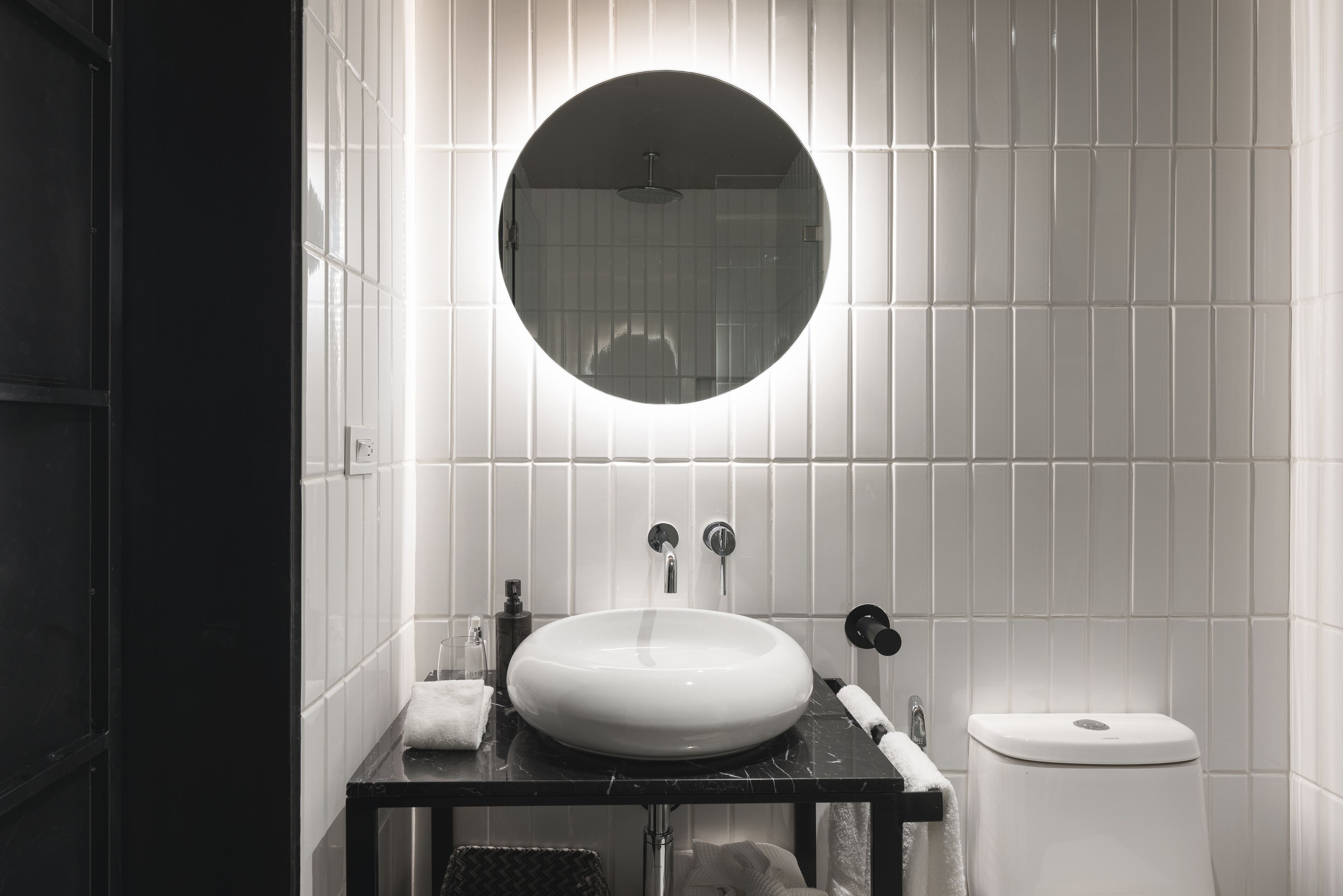 balcony zuno | bathroom | shower, rainfall showerhead, hair dryer, bidet