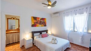 Unclassified image, 4 of 27, button - Villa Ibiza Almuñécar by Ruralidays (Granada)