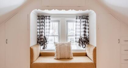 Gains House - Central Location - Best Neighborhood - Modern Farmhouse