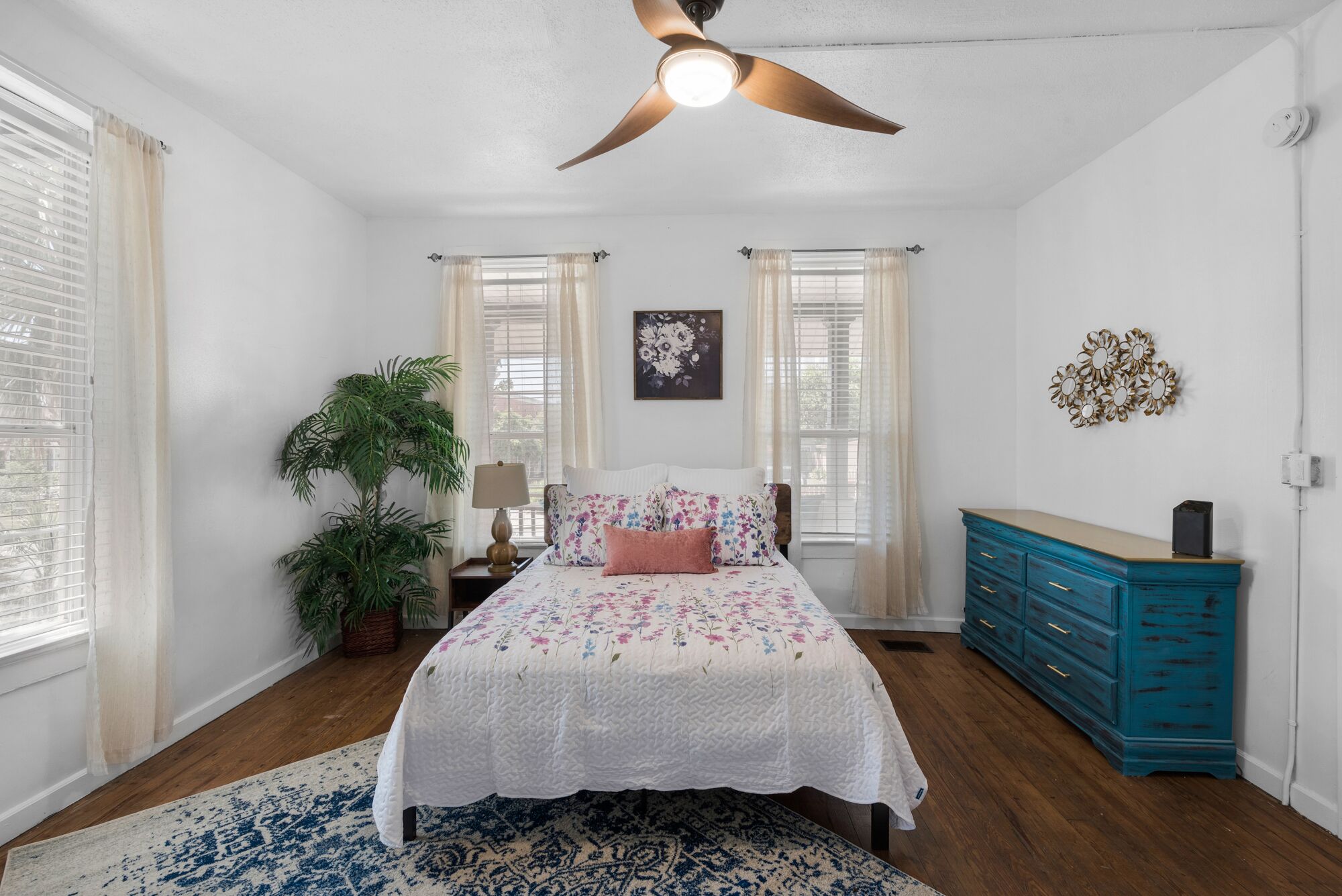 Downtown Historic 1 bedroom Apartment