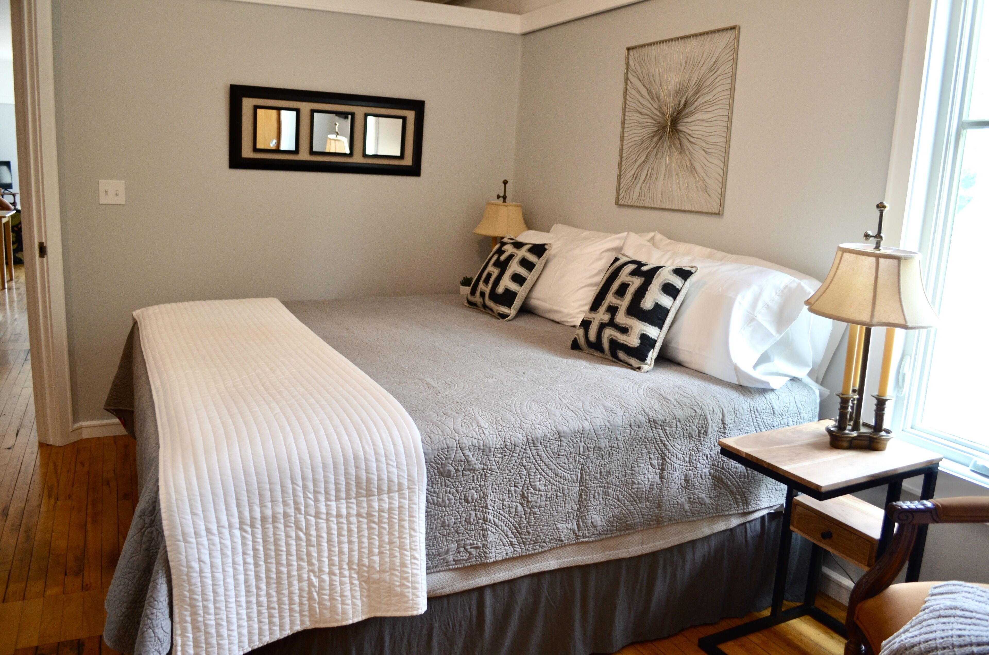 Stunning Condo in Downtown Empire