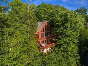 Exterior - The Skybox - Voted #1 Cabin in Asheville (Mars Hill)
