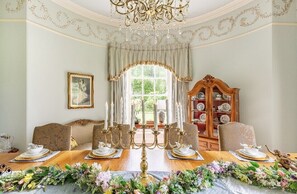 Nicht klassifiziertes Bild, 2 von 48, Schaltfläche