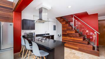 Condo familiar | Cocina privada | Utensilios de cocina