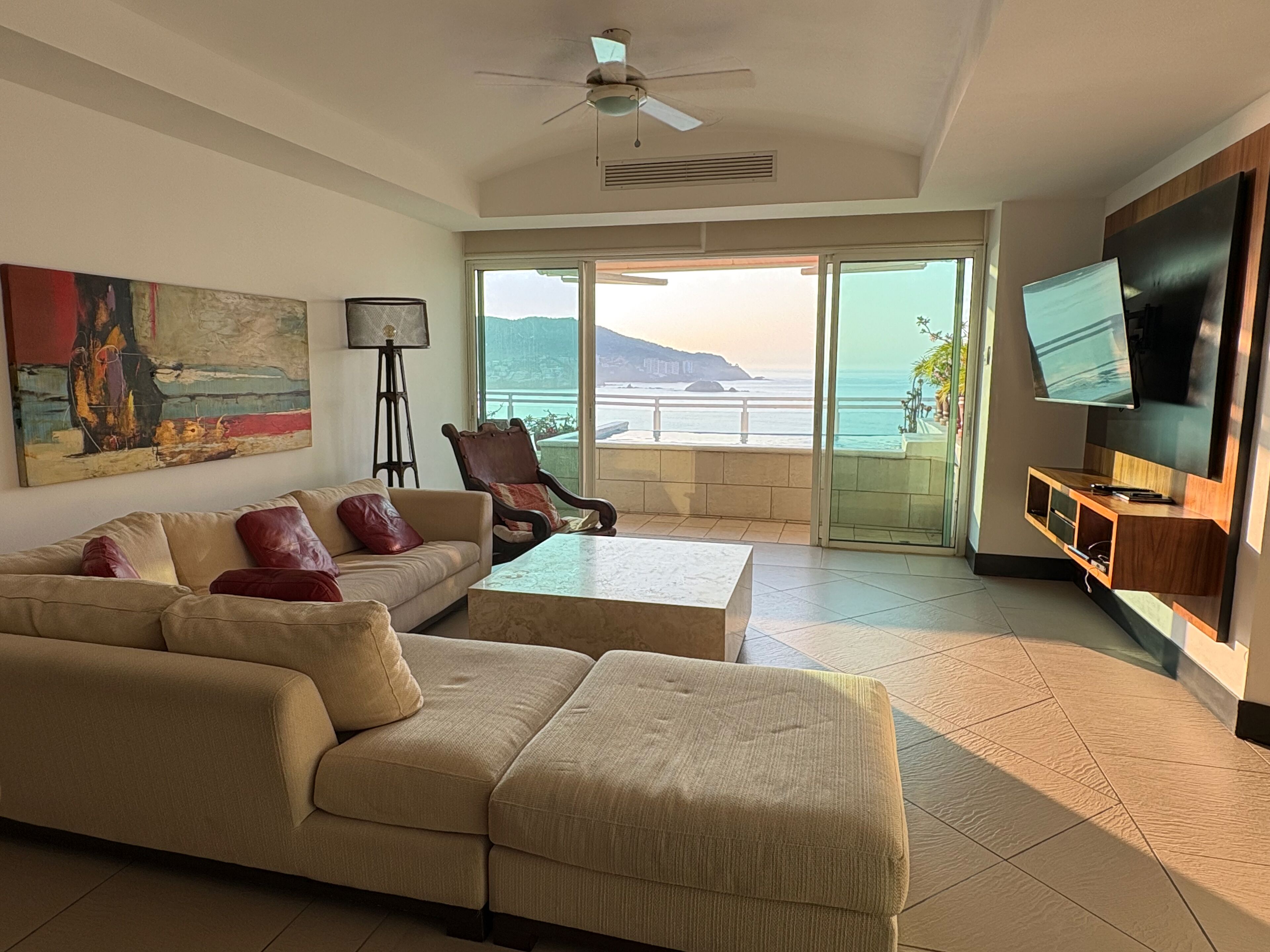 Smart TV, DVD player, stereo