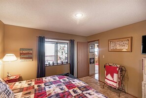 3 habitaciones, tabla de planchar con plancha y wifi gratis 