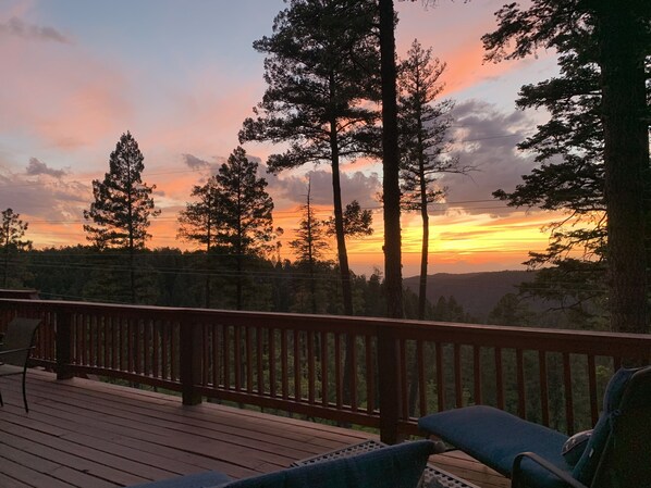 Property grounds - Black Bear Cabin - Amazing Sunset Views (Cloudcroft)