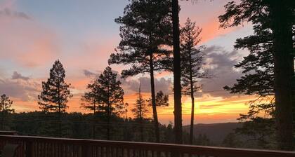 Black Bear Cabin - Amazing Sunset Views