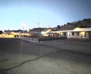 Property grounds - Not Sold Out! Lowest Price! Book 2+Nights Here! 1 Day on Other Major Travel Site (Nogales)