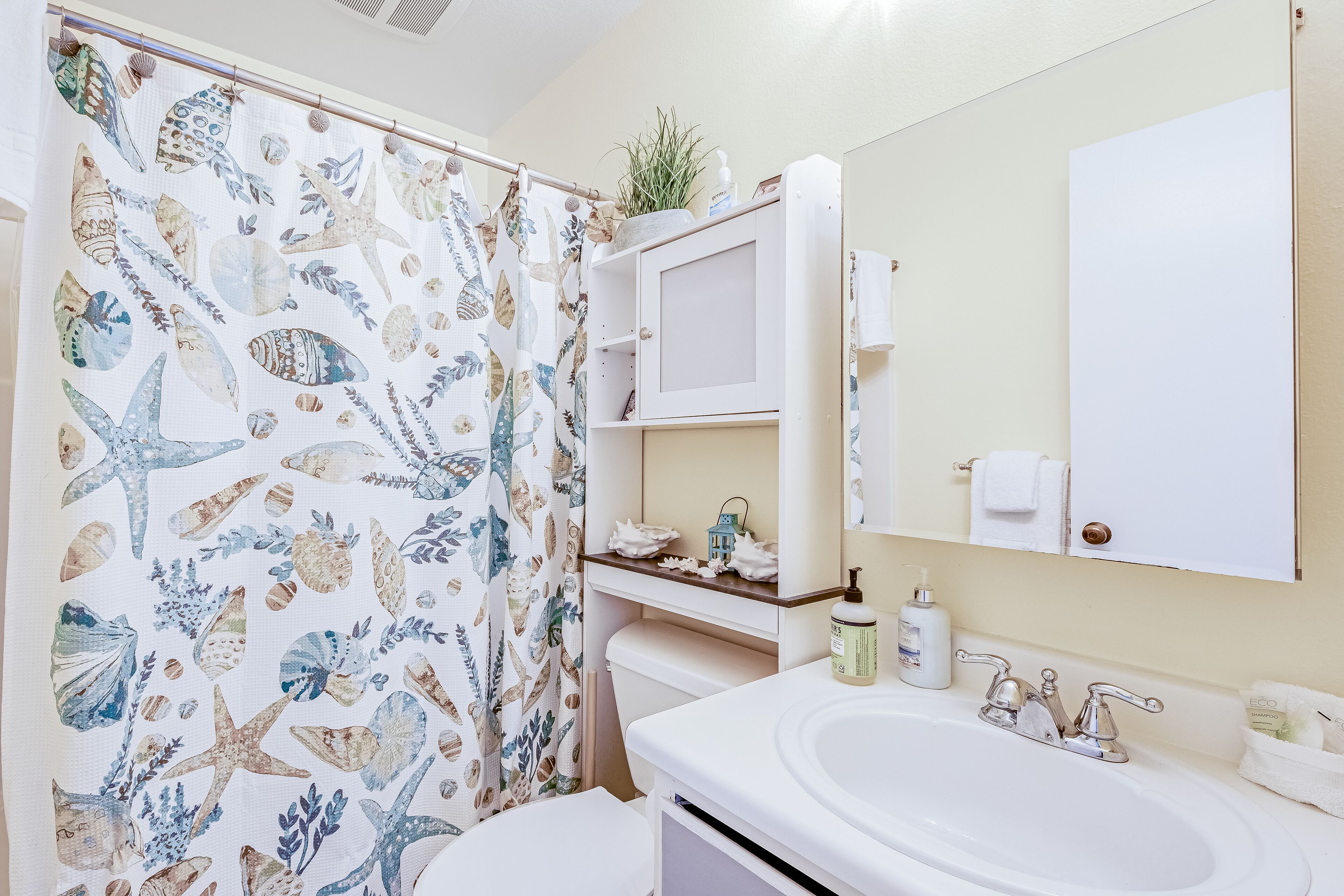 Hårtørrer, håndklæder