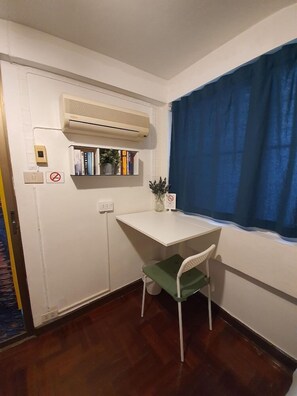 Interior - The Hostel 16 (Bangkok)