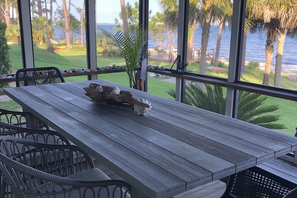 The Best Beach House “Get-A-Way” in Florida
